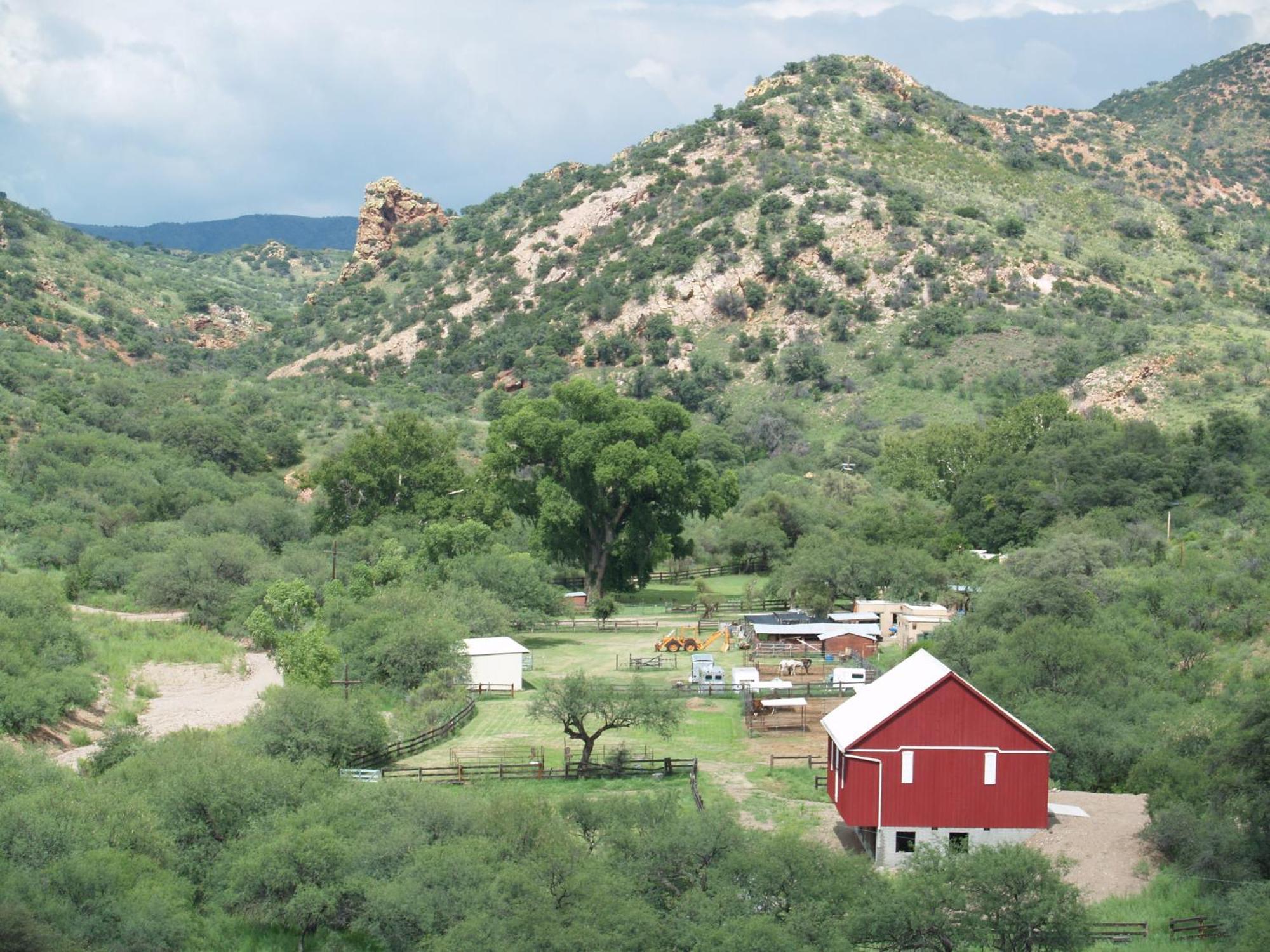Spirit Tree Inn B&B Patagonia Εξωτερικό φωτογραφία